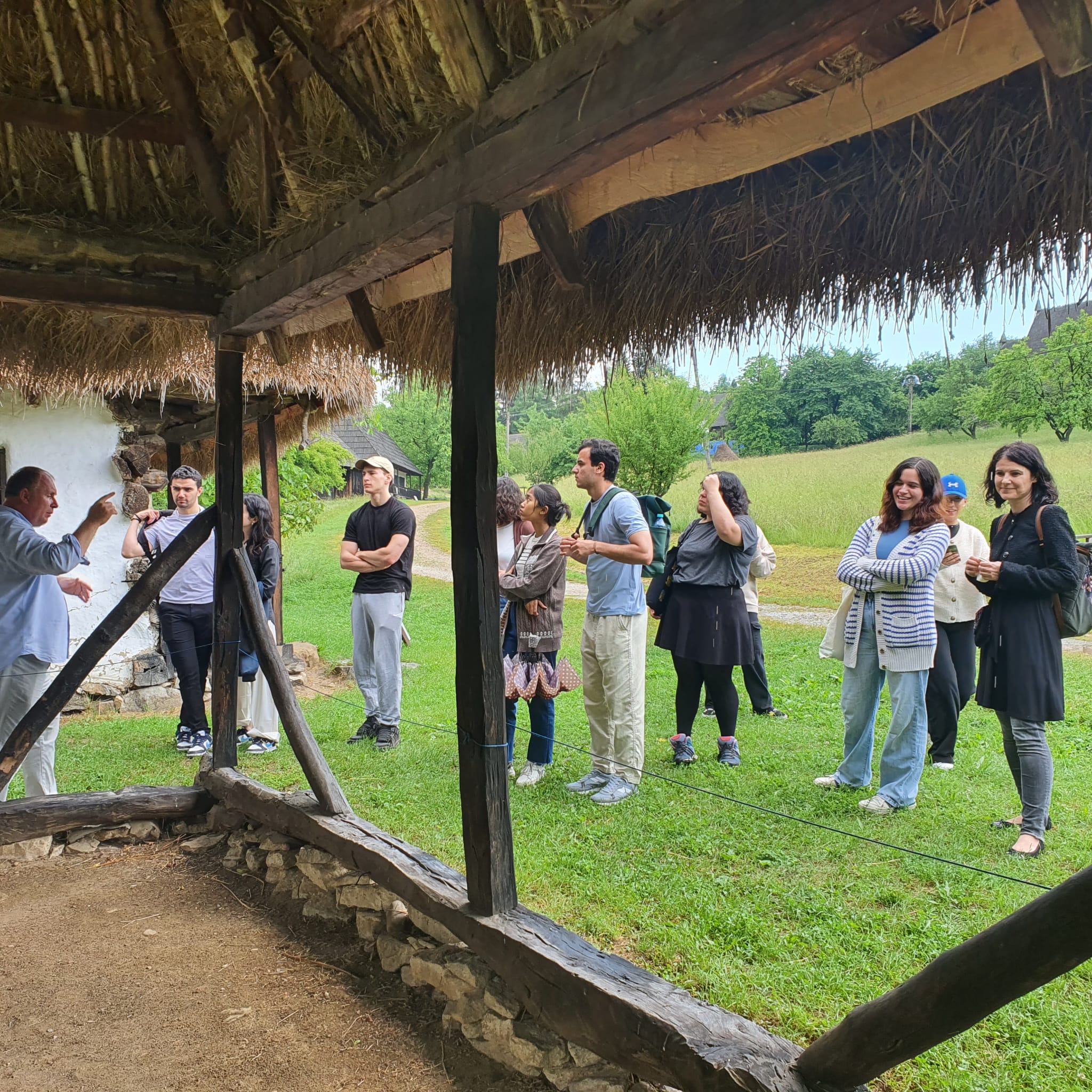 Vocea străinilor românofoni