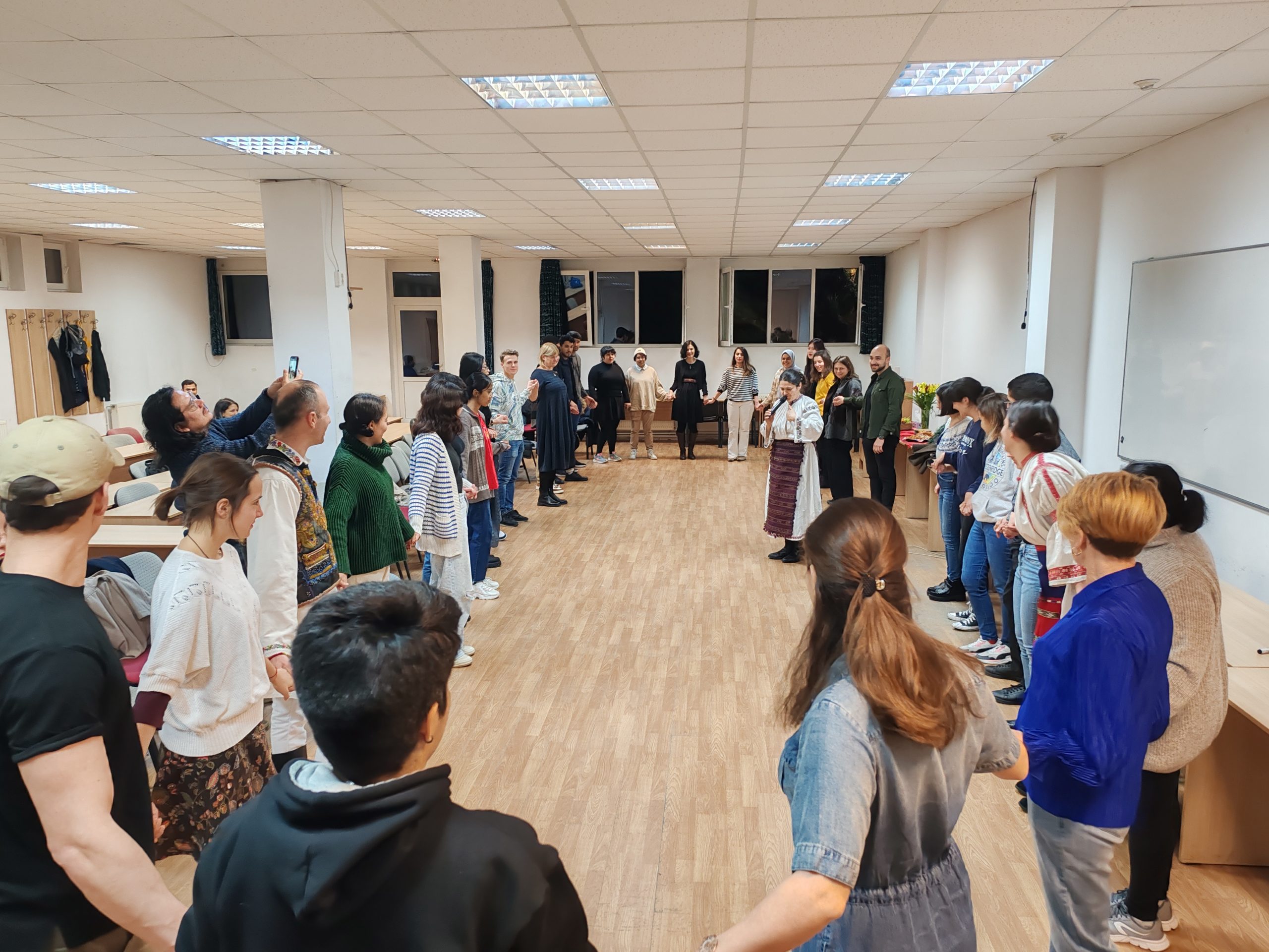 Vocea străinilor românofoni