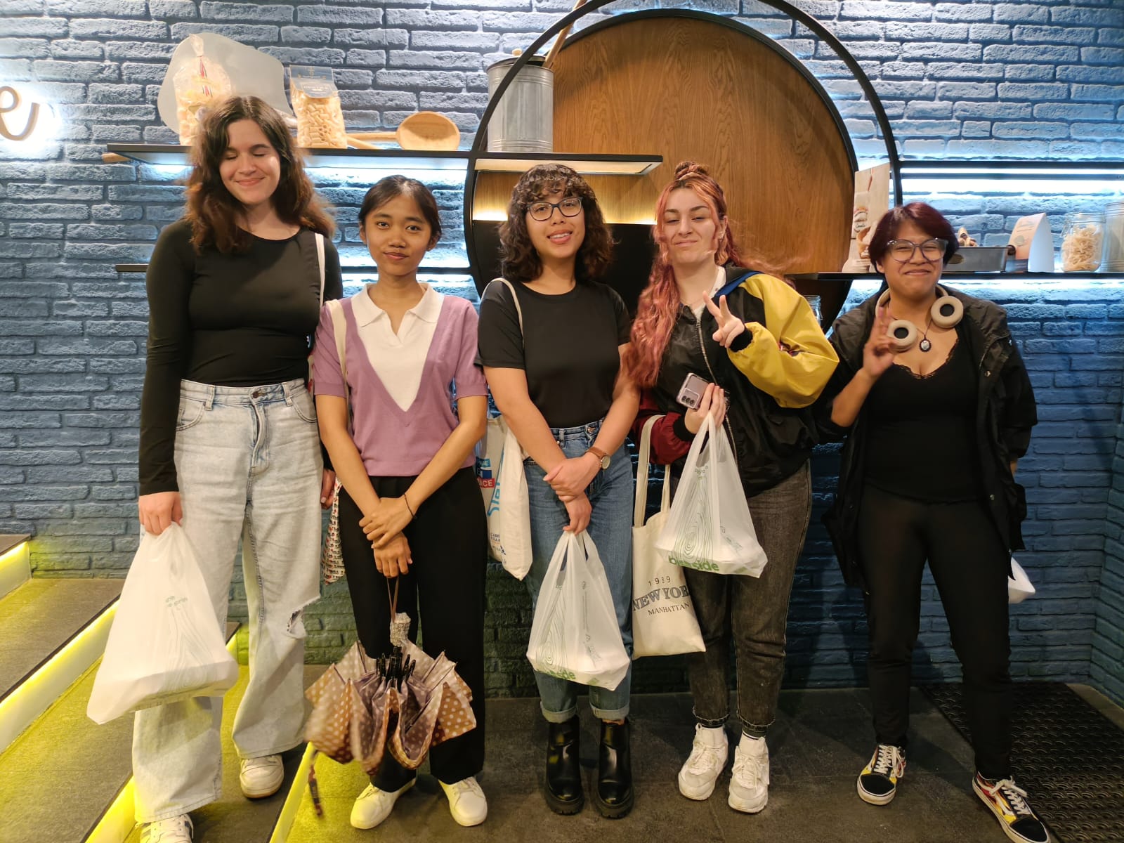 Vocea străinilor românofoni