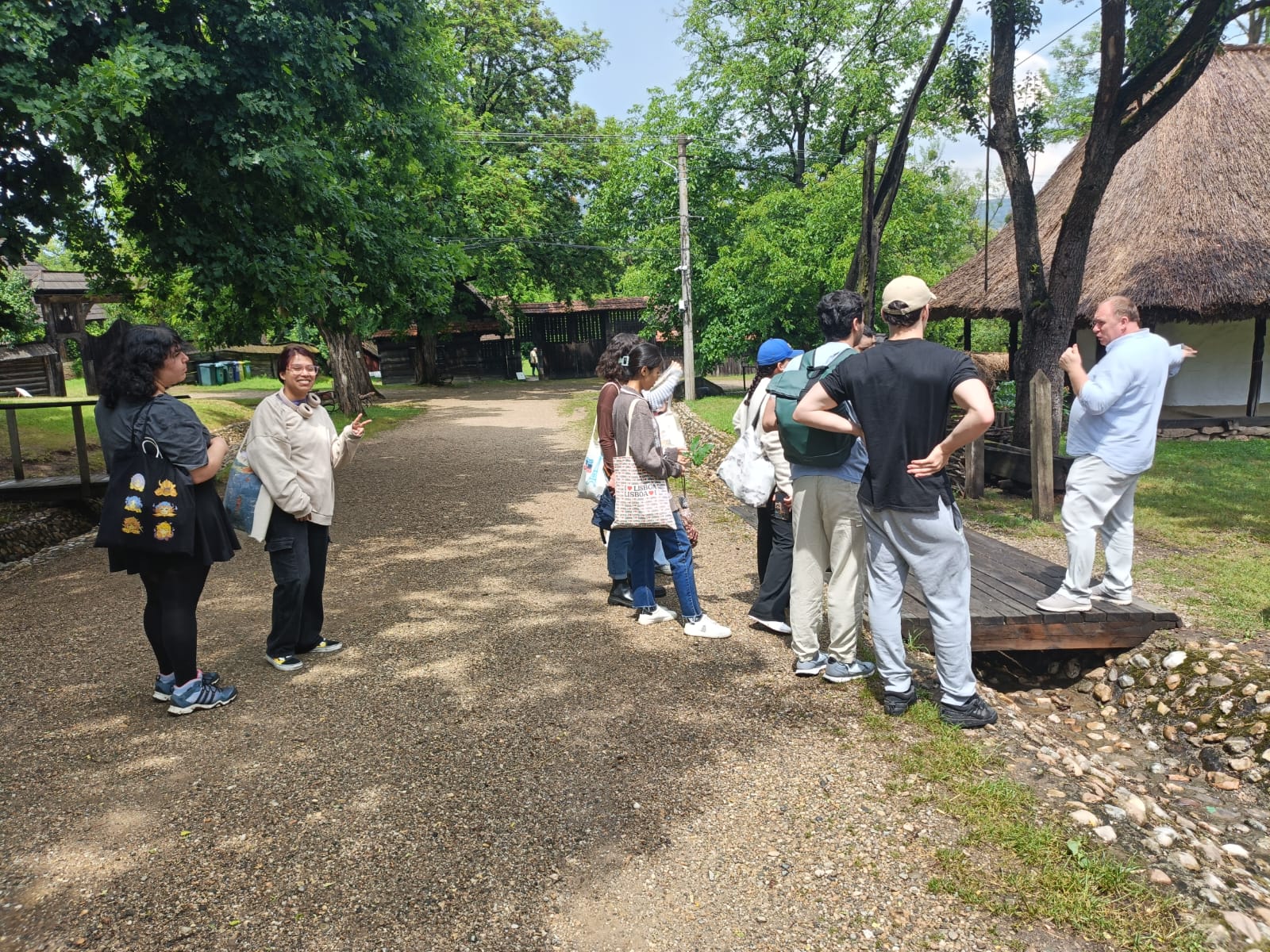 Vocea străinilor românofoni