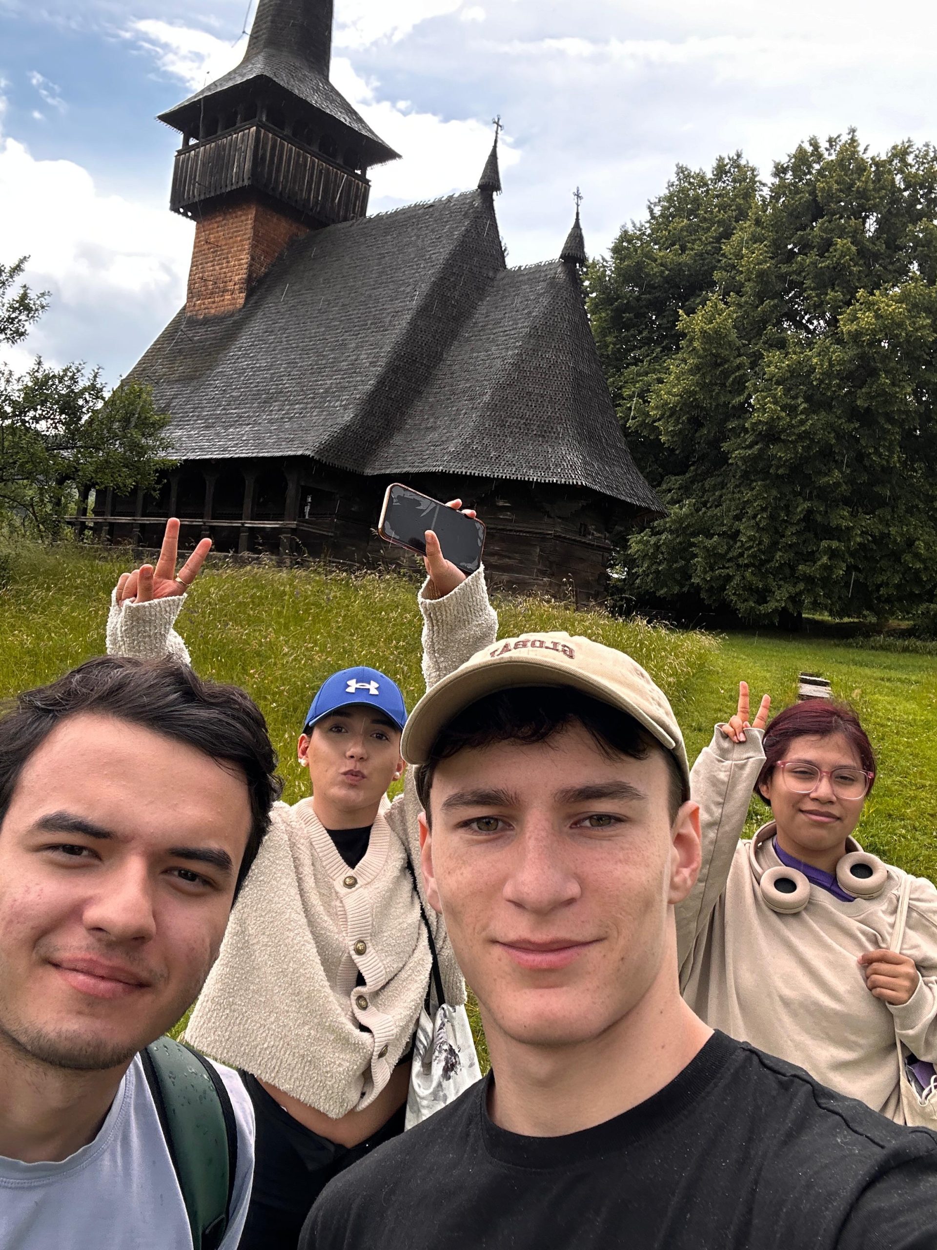 Vocea străinilor românofoni